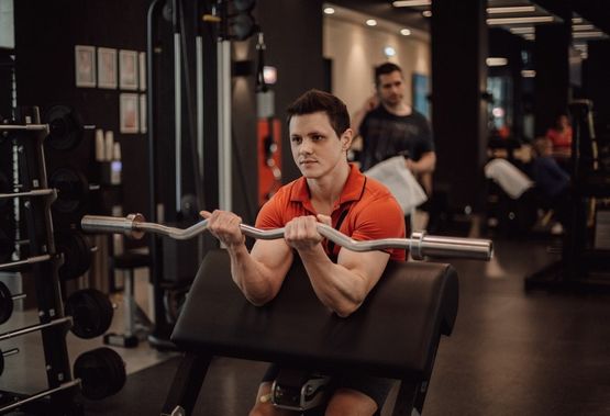 Steigerung der Schnellkraft durch den Einsatz von Steroiden